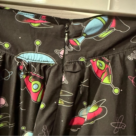 Sourpuss Clothing Retro Space-Themed Skirt - Picture 7 of 8